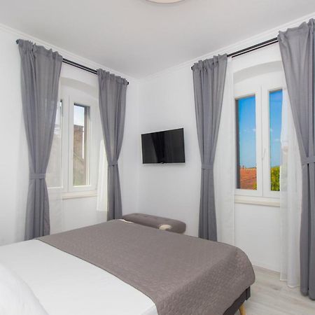 Apartment Ena ,City Center Šibenik Esterno foto